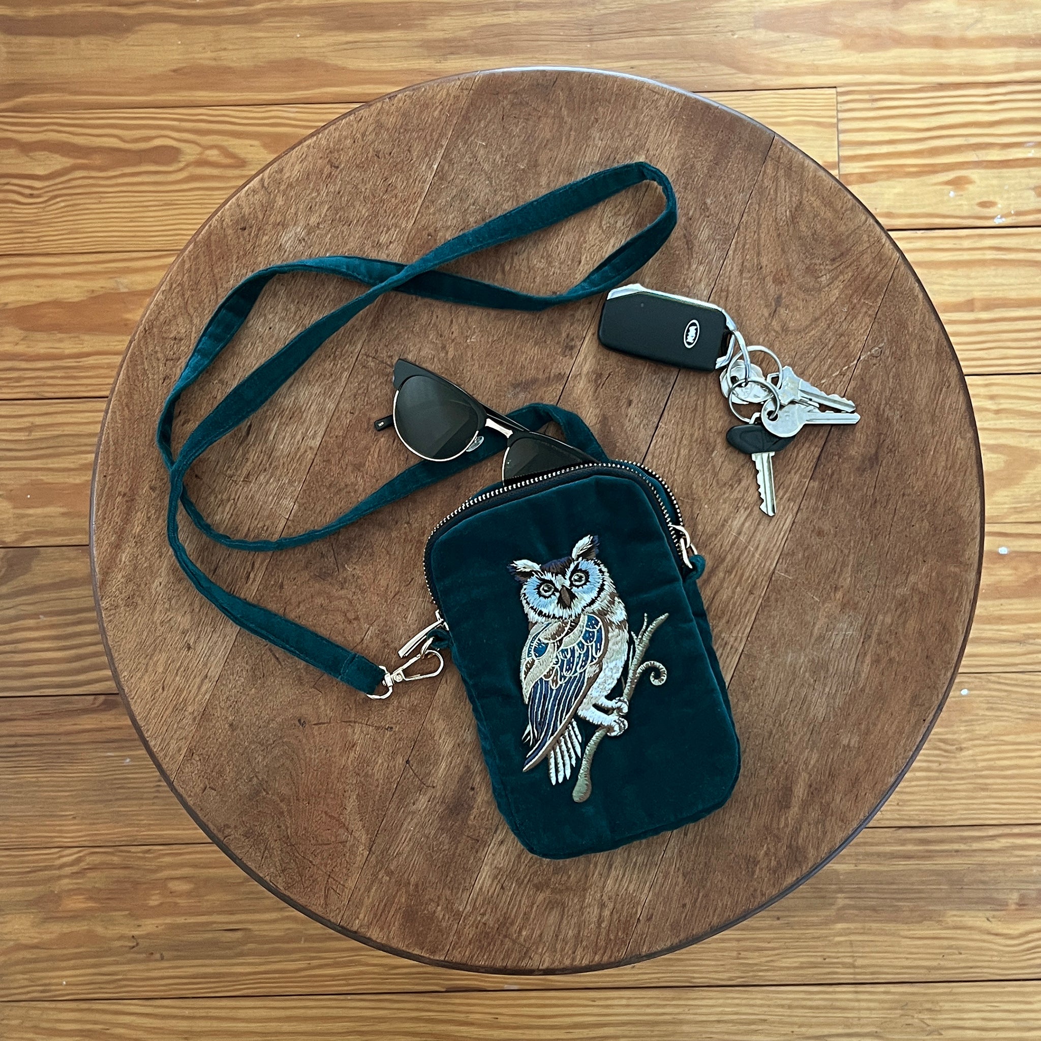 Wisdom Embroidered Velvet Cell & Sunnies Pouch
